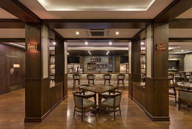 Ridge Bar & Lounge